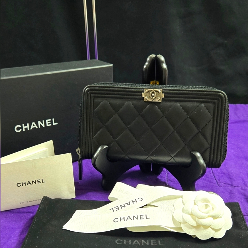 CHANEL Boy Black Quilted Lambskin Zip-around Wallet